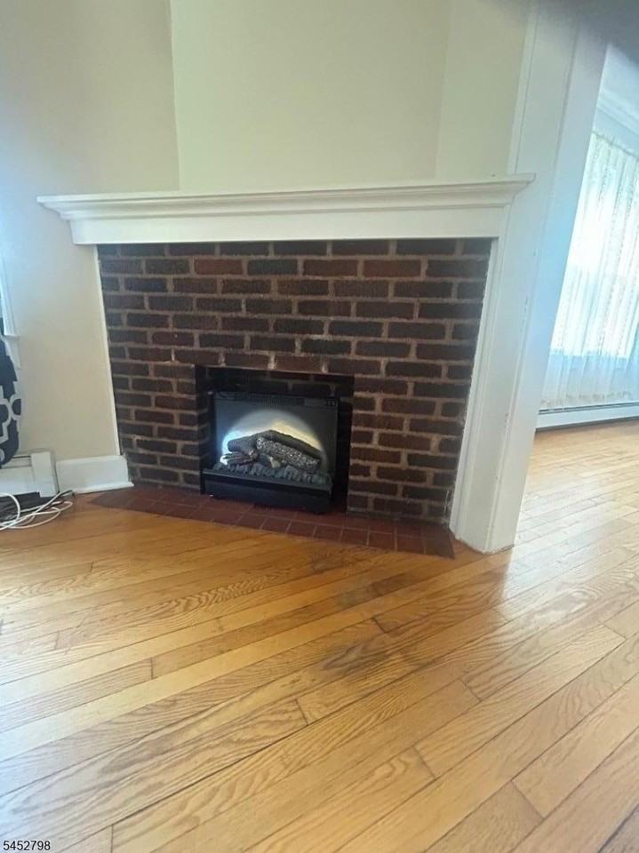 17 Codington Pl - Photo 5 of 23