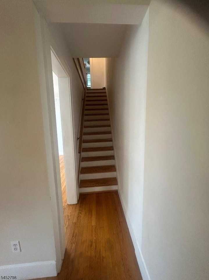 17 Codington Pl - Photo 6 of 23
