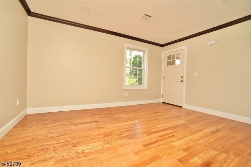 31 Bellevue Ave Unit 2 - Photo 2 of 22