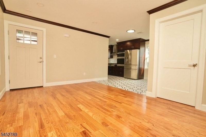 31 Bellevue Ave Unit 2 - Photo 5 of 22