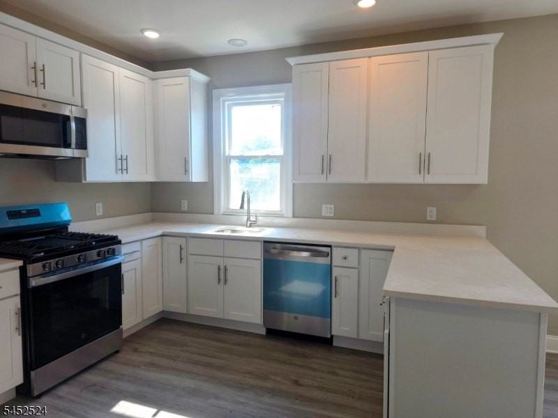 182 Chestnut St #2L - Photo 2 of 8