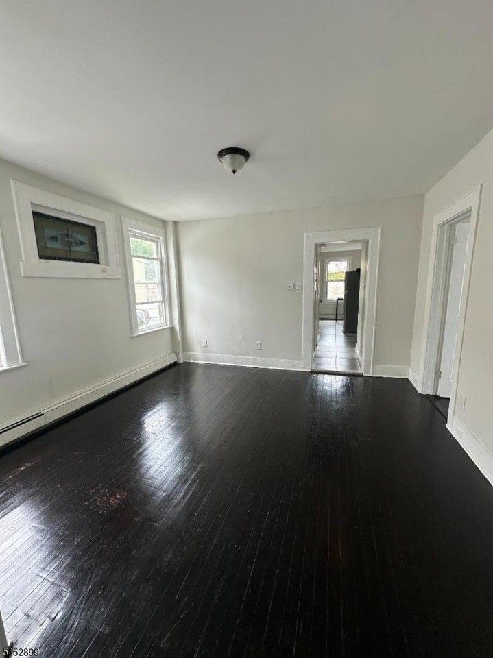 195 Brookdale Ave - Photo 3 of 8