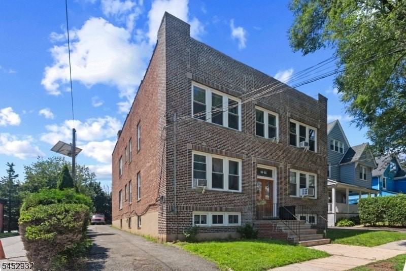 60-62 Elmwood Ave #3 - Photo 2 of 19