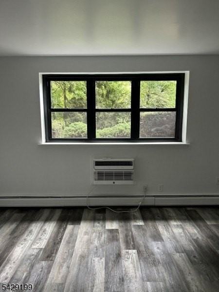 1041 Ridge St #B45 - Photo 4 of 16
