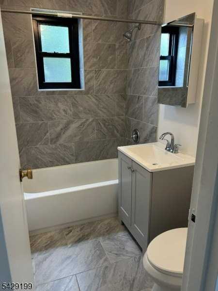 1041 Ridge St #B45 - Photo 5 of 16