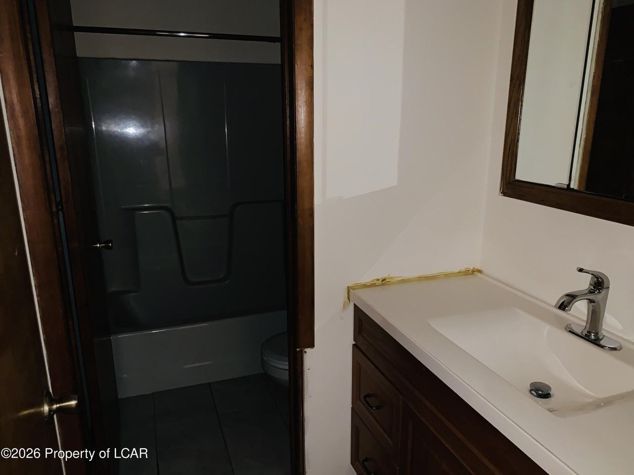 131 Tobin Ln - Photo 6 of 8
