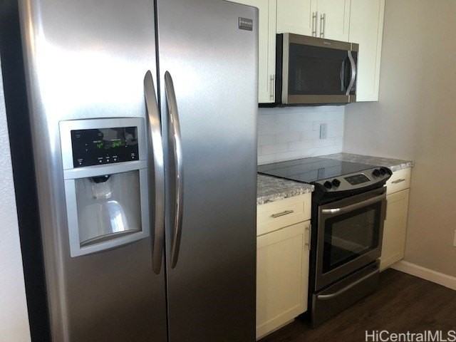 1133 Waimanu St #1808 - Photo 4 of 11