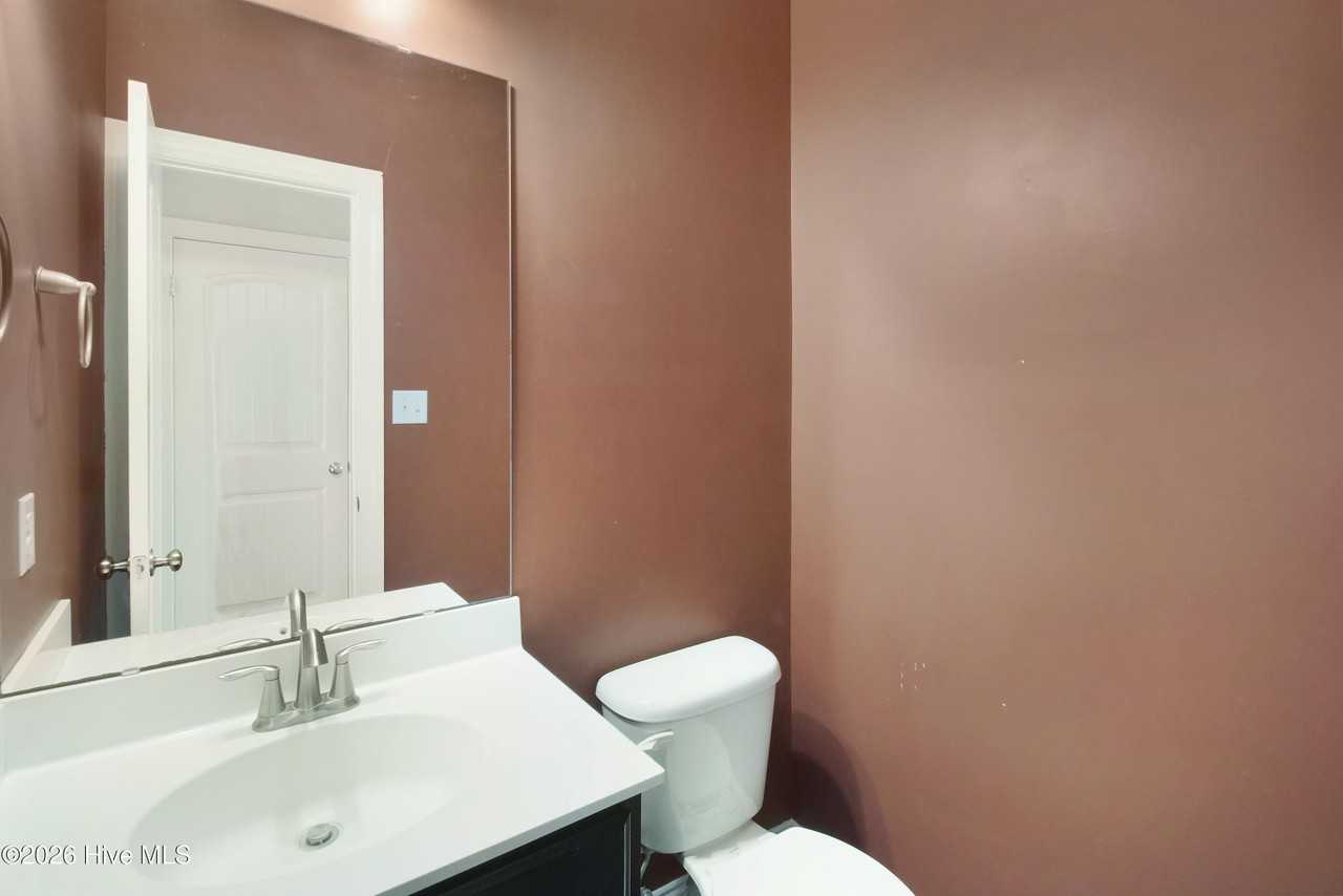 879 Stormy Gale Ln - Photo 5 of 16