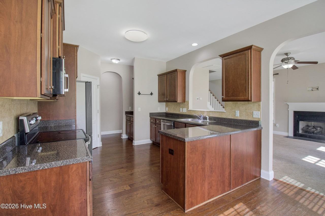 159 River Winding Rd - Photo 6 of 22