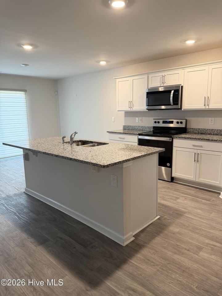 3108 March Ct - Photo 5 of 19