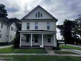 featured image of 219 N Church St #B