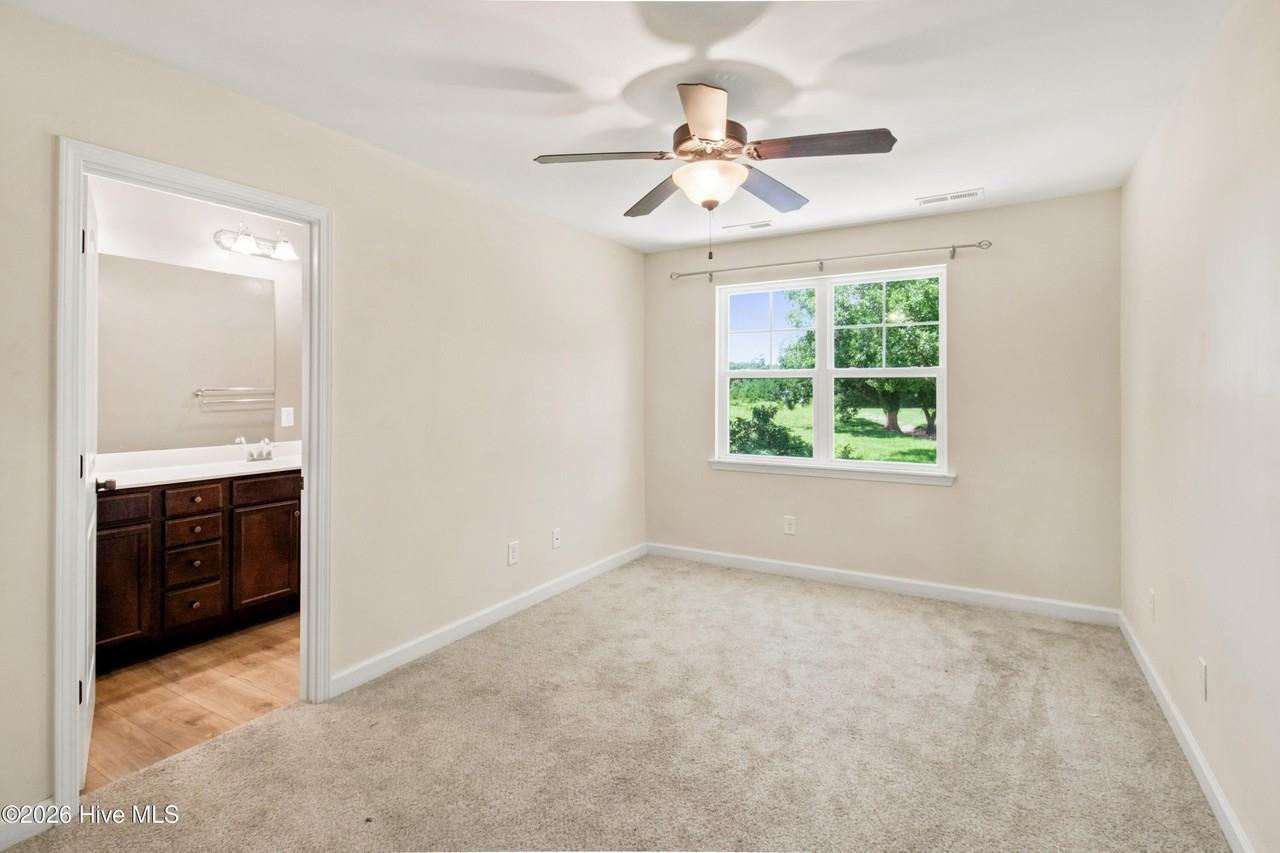 511 Justice Farm Dr - Photo 6 of 13