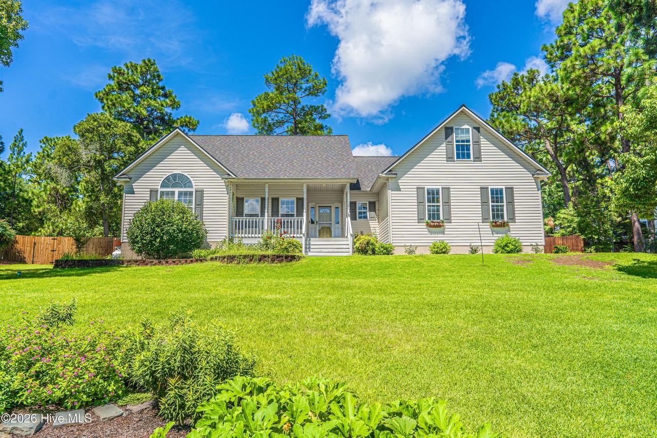 154 Dublin Ct - Photo 2 of 31