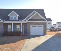 featured image of 2109 Remington Ct #B