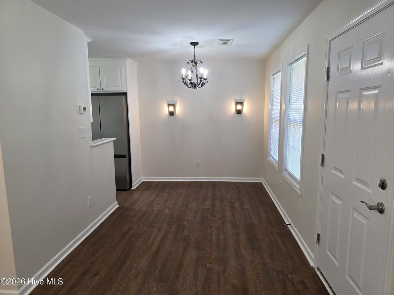 109 Cheyenne Ct - Photo 6 of 16