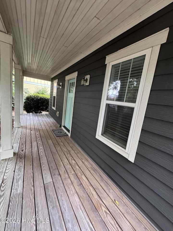 100 Jefferson St - Photo 4 of 28