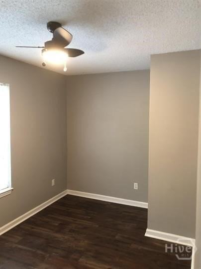 127 Jolly Ln - Photo 4 of 9