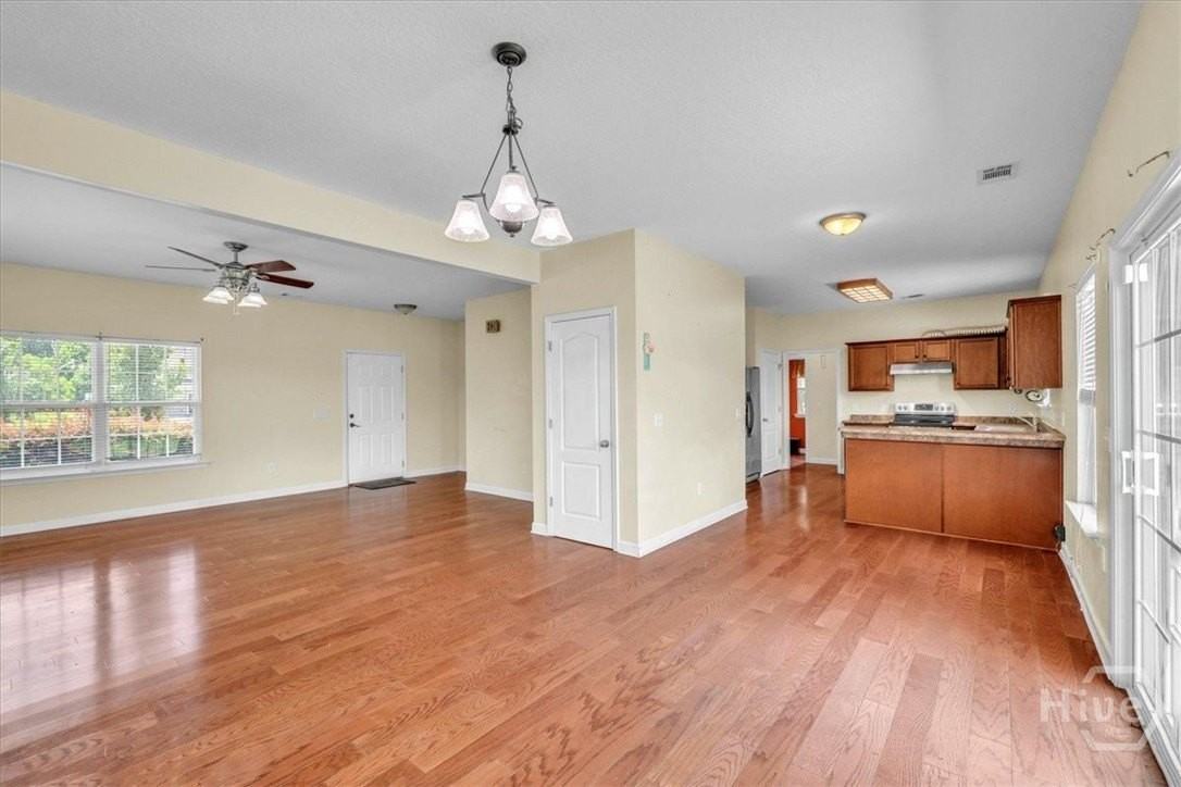 256 Savannah Ln - Photo 6 of 46