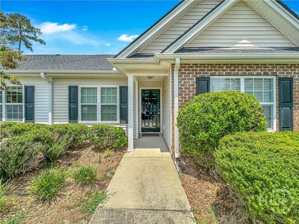 14 Rivermoor Ct - Photo 2 of 32