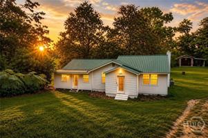 featured image of 4115 Seed Tick Rd
