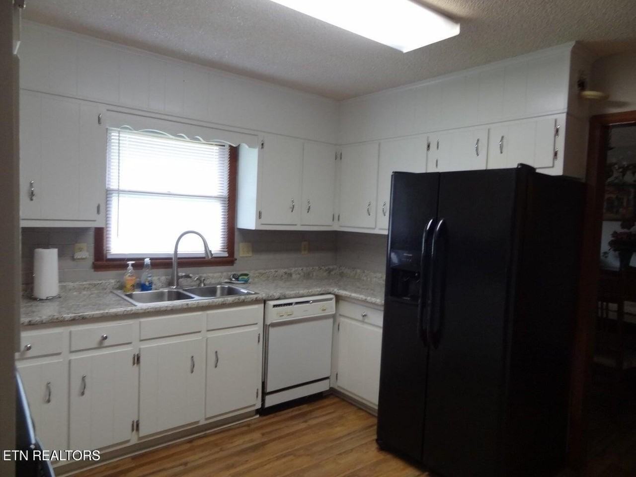 1789 Sparta Hwy - Photo 6 of 16