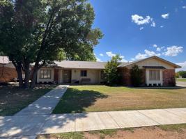 featured image of 7702 Knoxville Dr