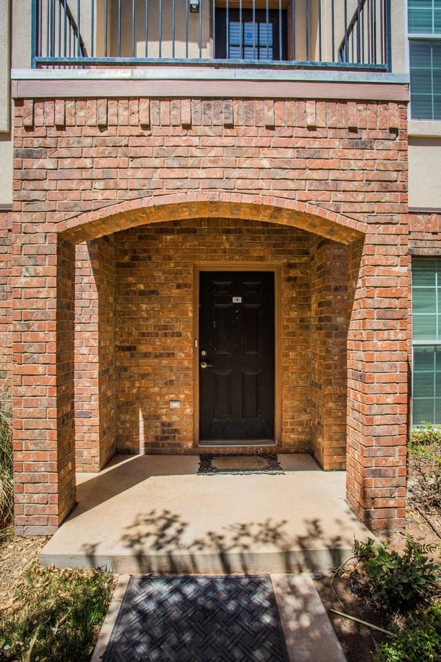 2108 Main St #4 - Photo 2 of 21