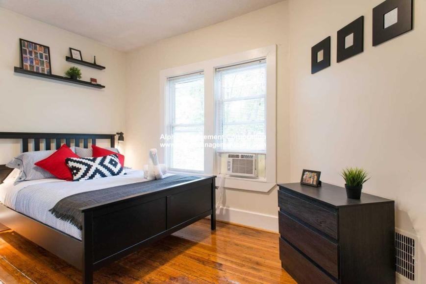 133 Brook St - Photo 6 of 7