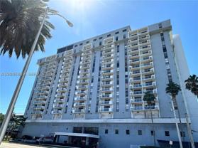 13499 Biscayne Blvd #412 - Photo 1 of 1