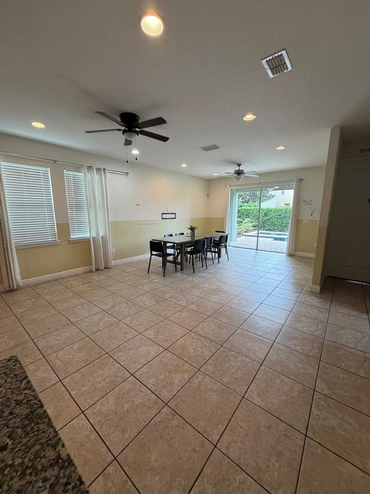 Marker Ave - Photo 5 of 40