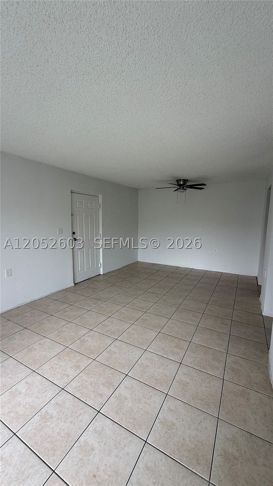 1163 Lake Terry Dr #J - Photo 5 of 33