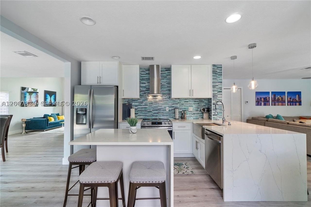 14279 Sw 166th St #14279 - Photo 6 of 26