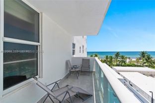 5001 Collins Ave #4G - Photo 1 of 1