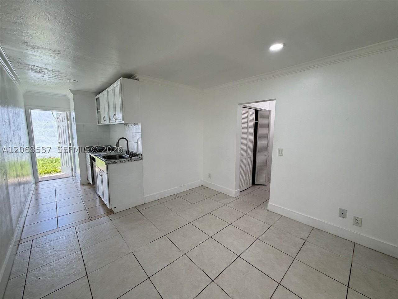 4229 Bougainvilla Dr #2 - Photo 4 of 19