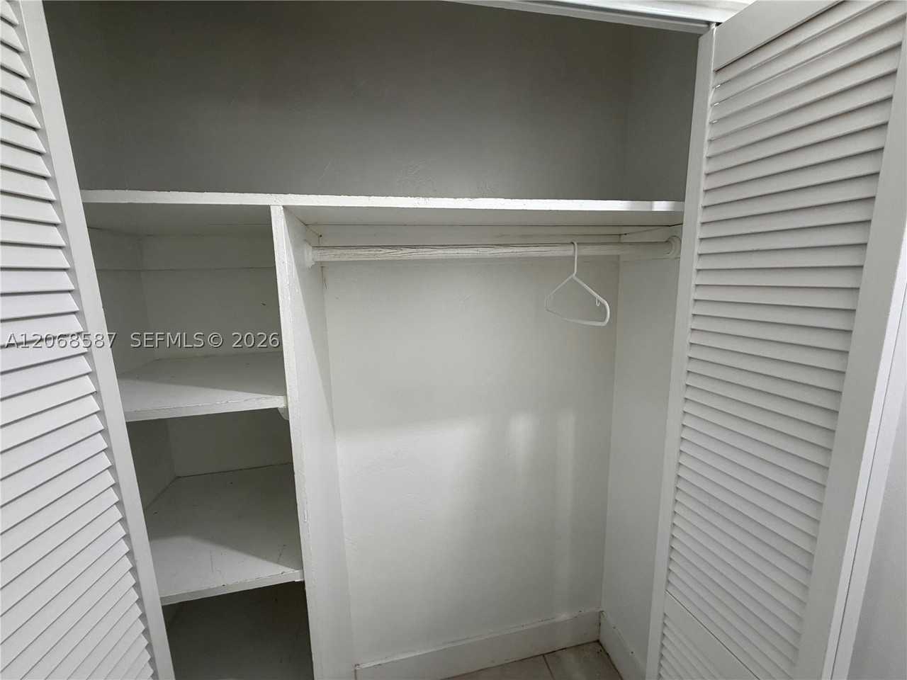 4229 Bougainvilla Dr #2 - Photo 6 of 19