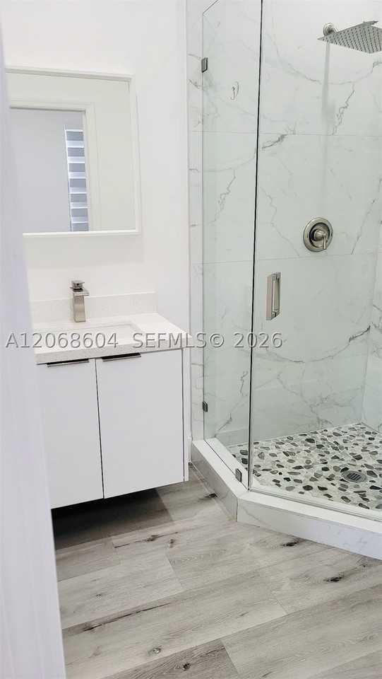 19177 Nw 37th Ave - Photo 3 of 13