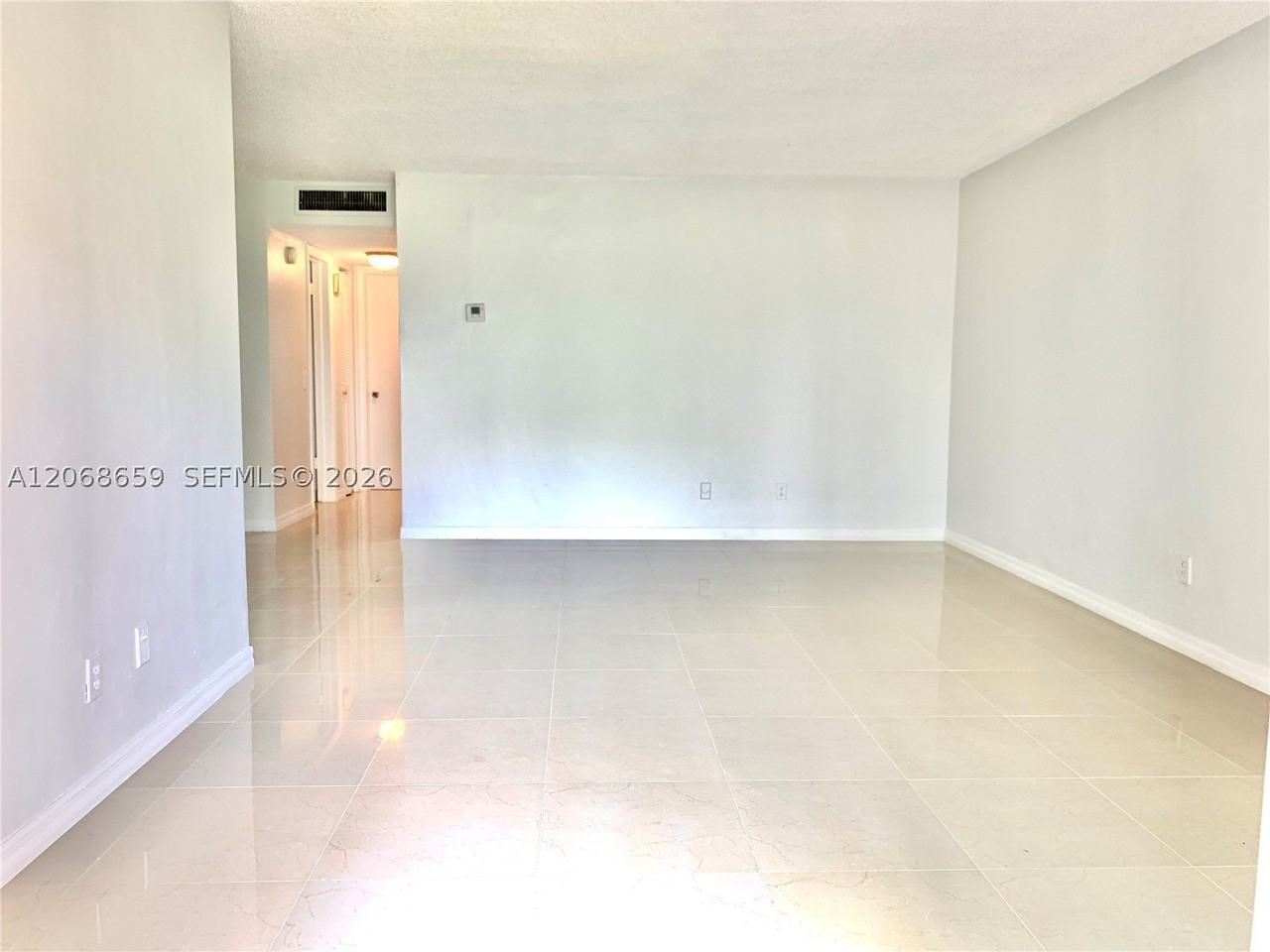 2491 Sw 82nd Ave #106 - Photo 5 of 18