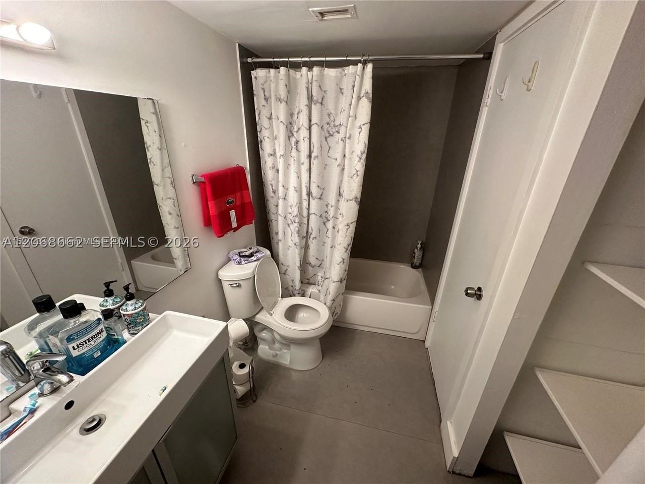 486 Nw 165th St #B303 - Photo 5 of 13