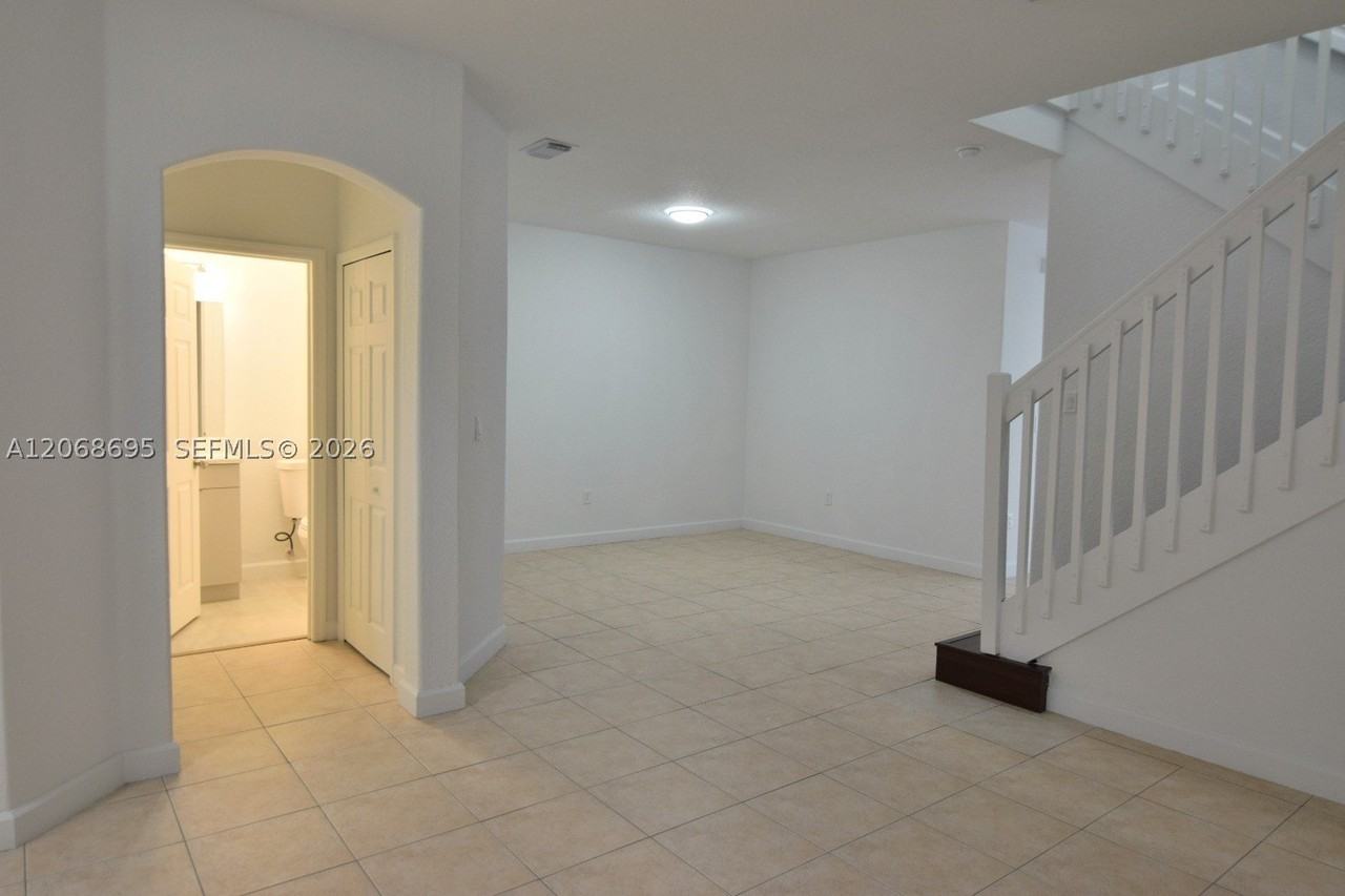 7855 Nw 110th Ave #7855 - Photo 7 of 33