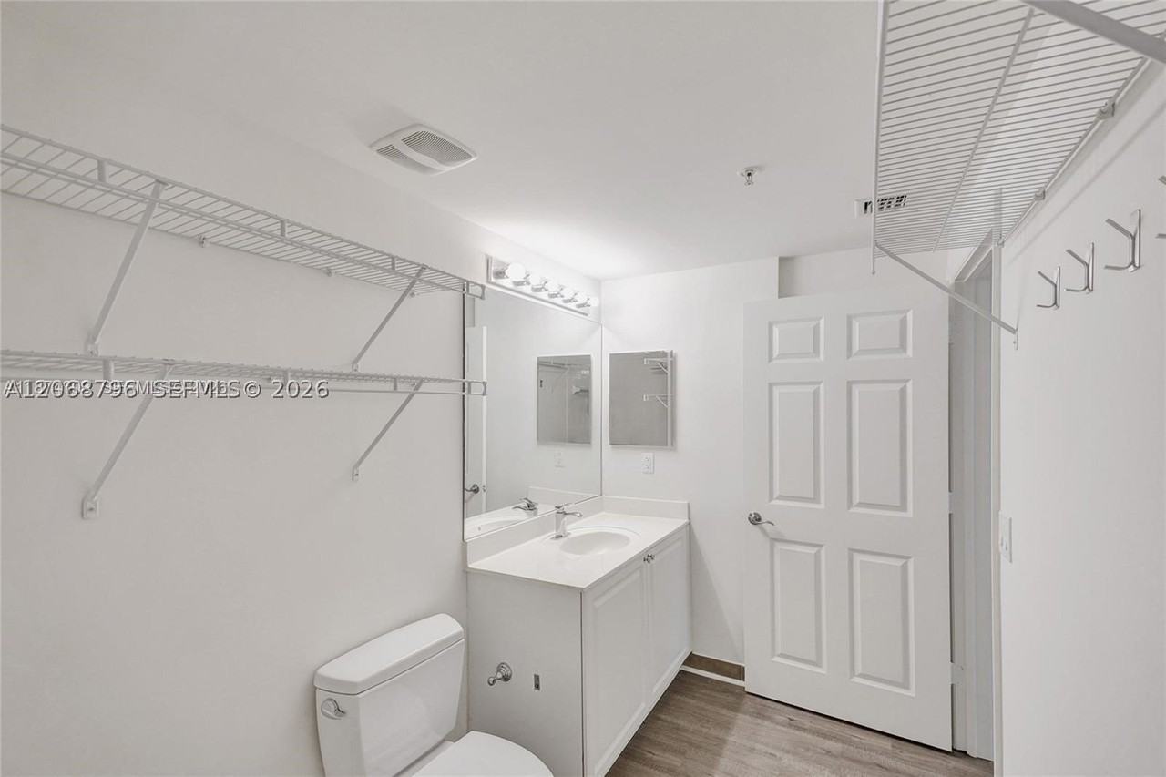 888 S Douglas Rd #304 - Photo 6 of 13