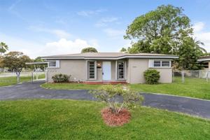 featured image of 1565 Nw 6th Ave