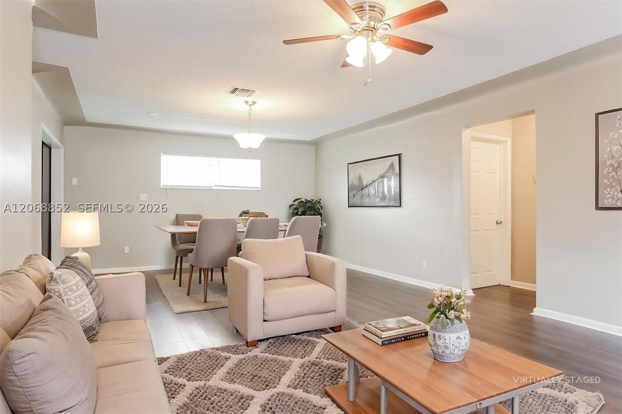 1565 Nw 6th Ave - Photo 5 of 18