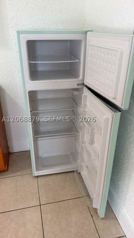 7305 Nw 17th Ct - Photo 6 of 6