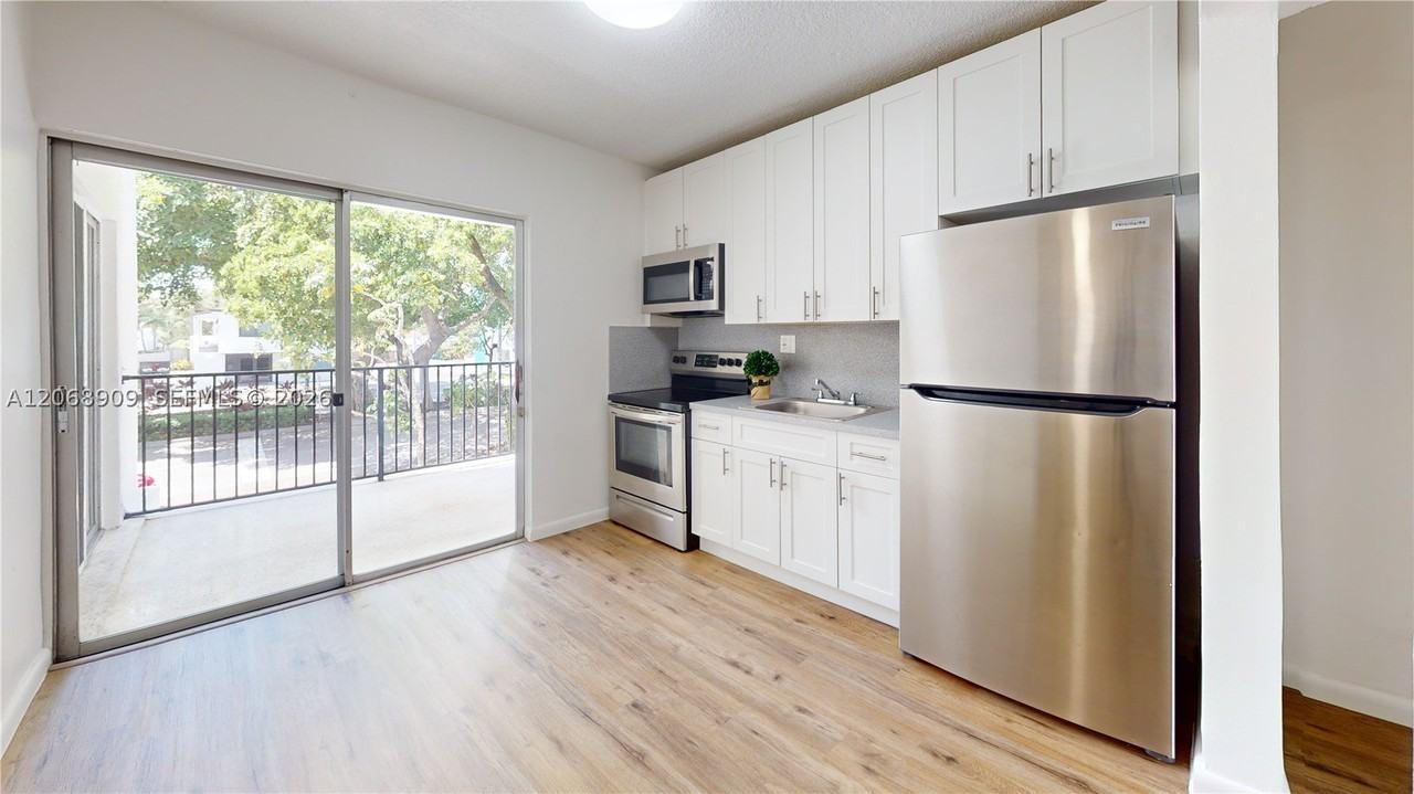 2463 Coral Way #27 - Photo 3 of 17