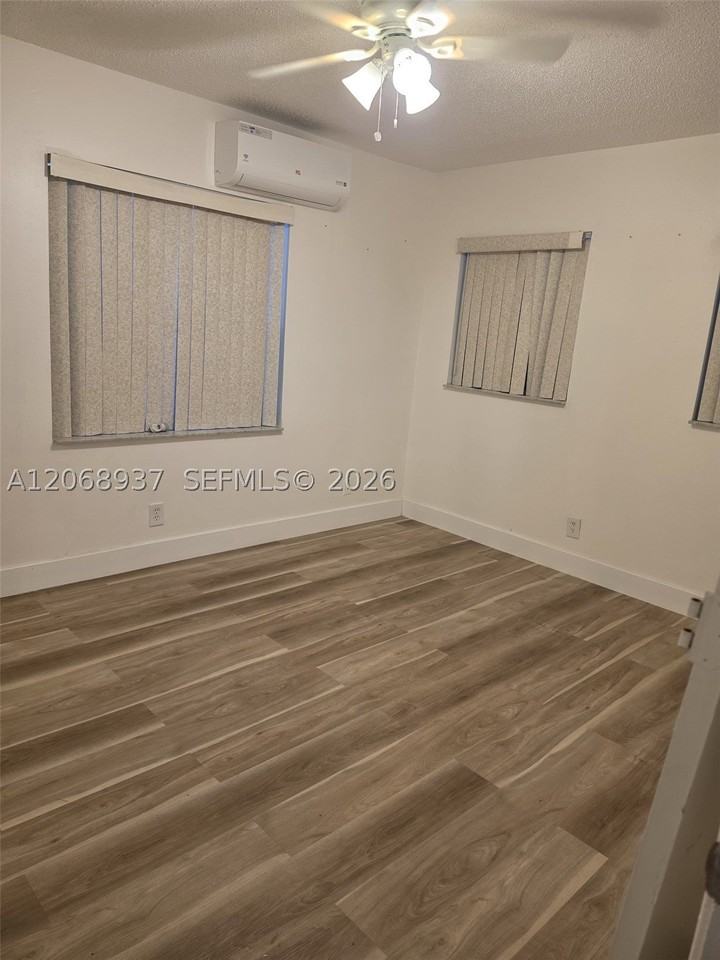 9165 Sw 18th St #1 - Photo 4 of 10