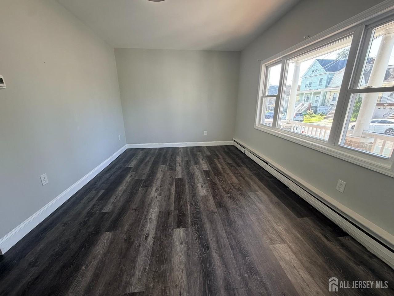 612 Johnstone St #310 - Photo 2 of 15