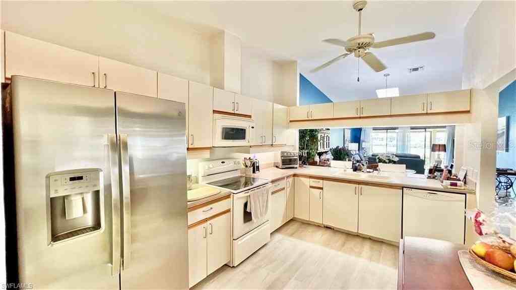 1640 Atares Dr #31 - Photo 7 of 26