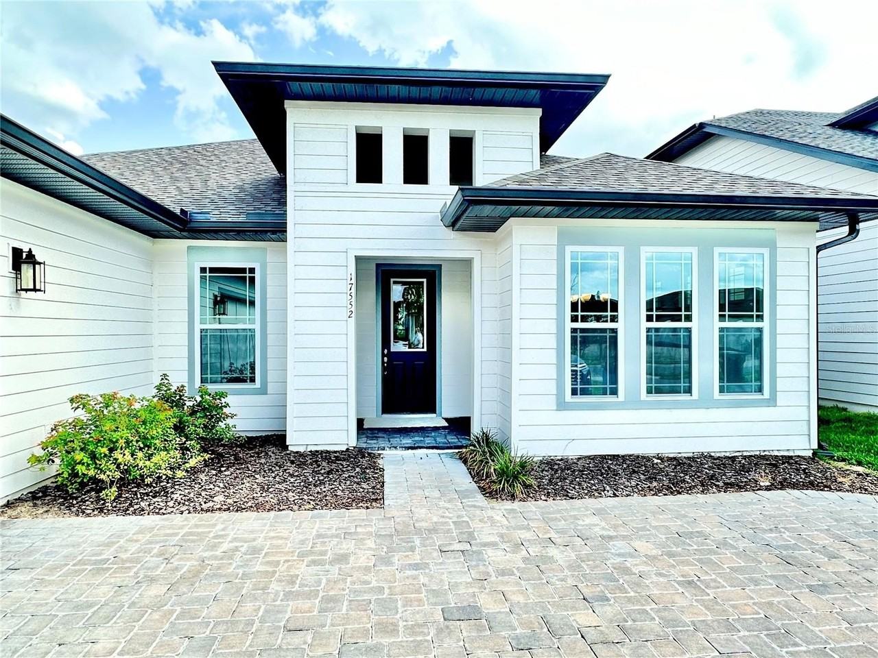 17552 Lake Star Rd - Photo 4 of 50