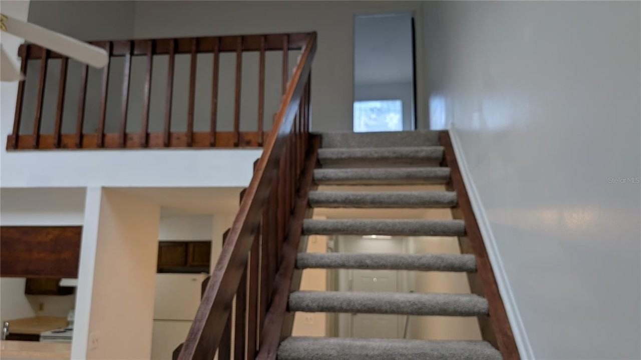2702 Tally Ho Ave - Photo 7 of 10