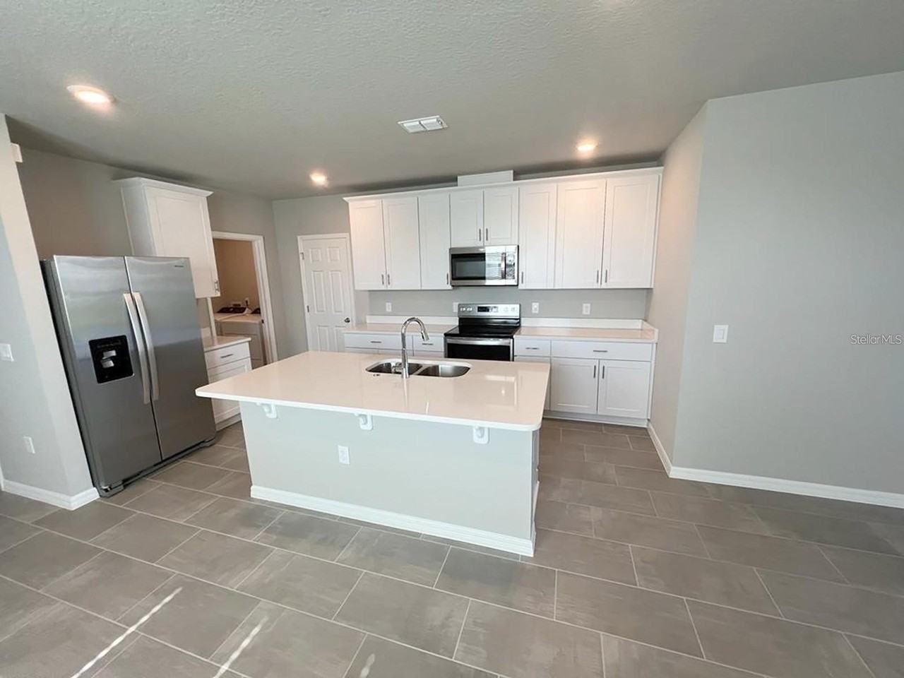 820 Rivers Crossing St - Photo 6 of 23